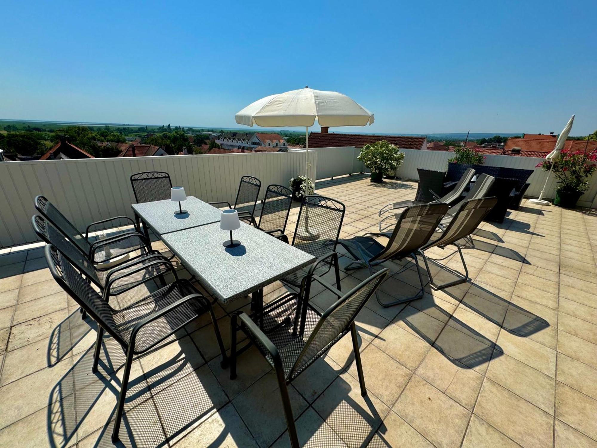 Pension Seeblick Mörbisch am See Екстериор снимка