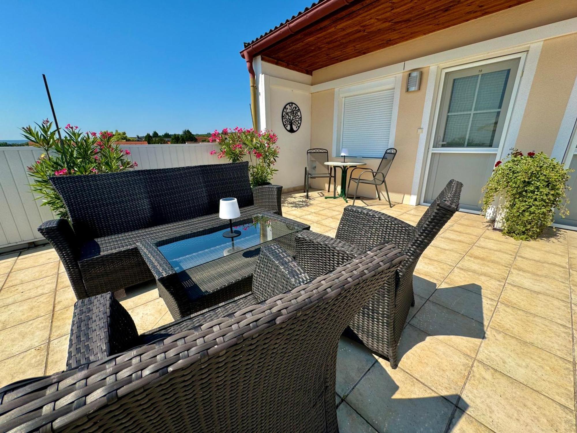 Pension Seeblick Mörbisch am See Екстериор снимка