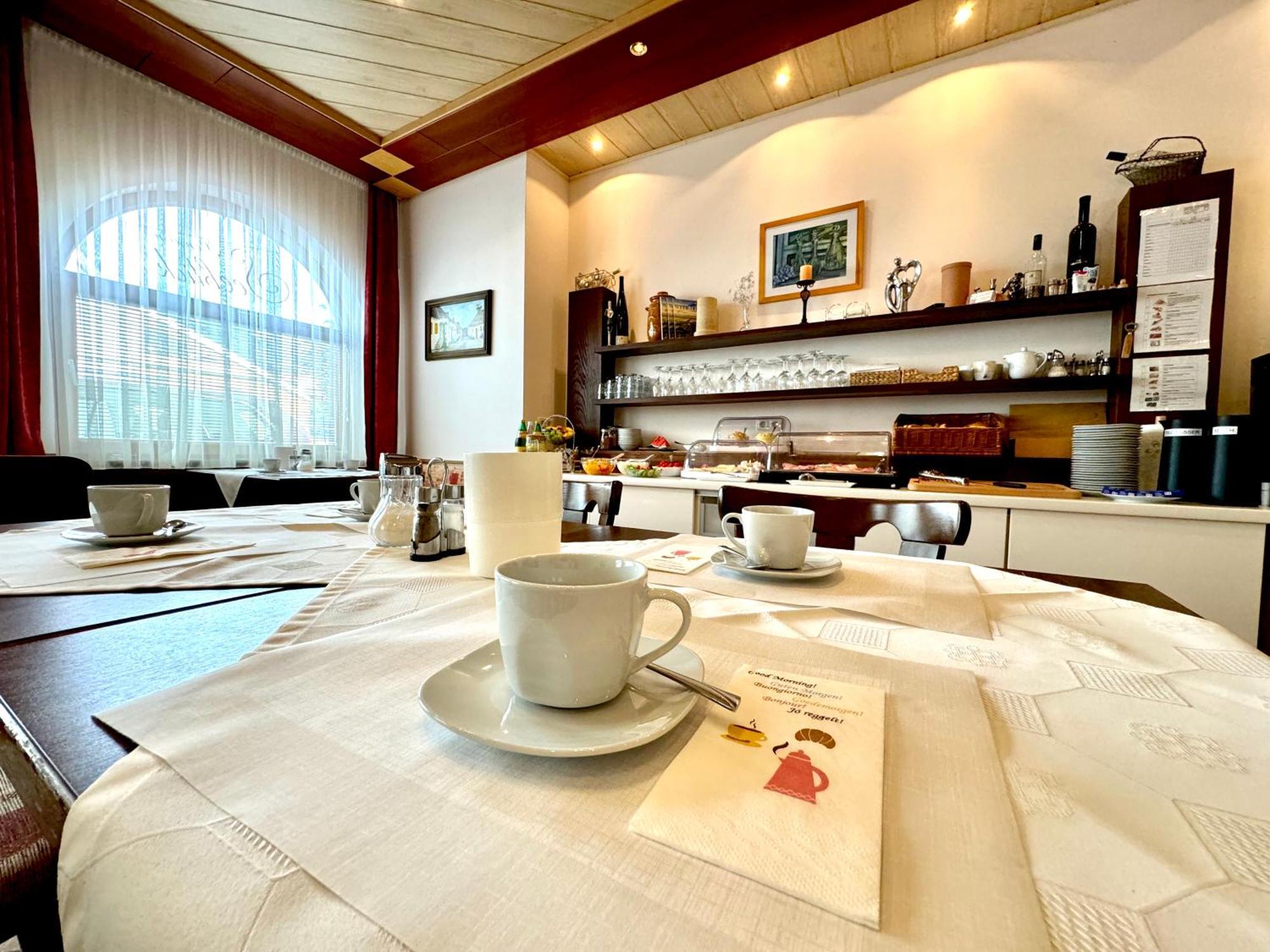 Pension Seeblick Mörbisch am See Екстериор снимка