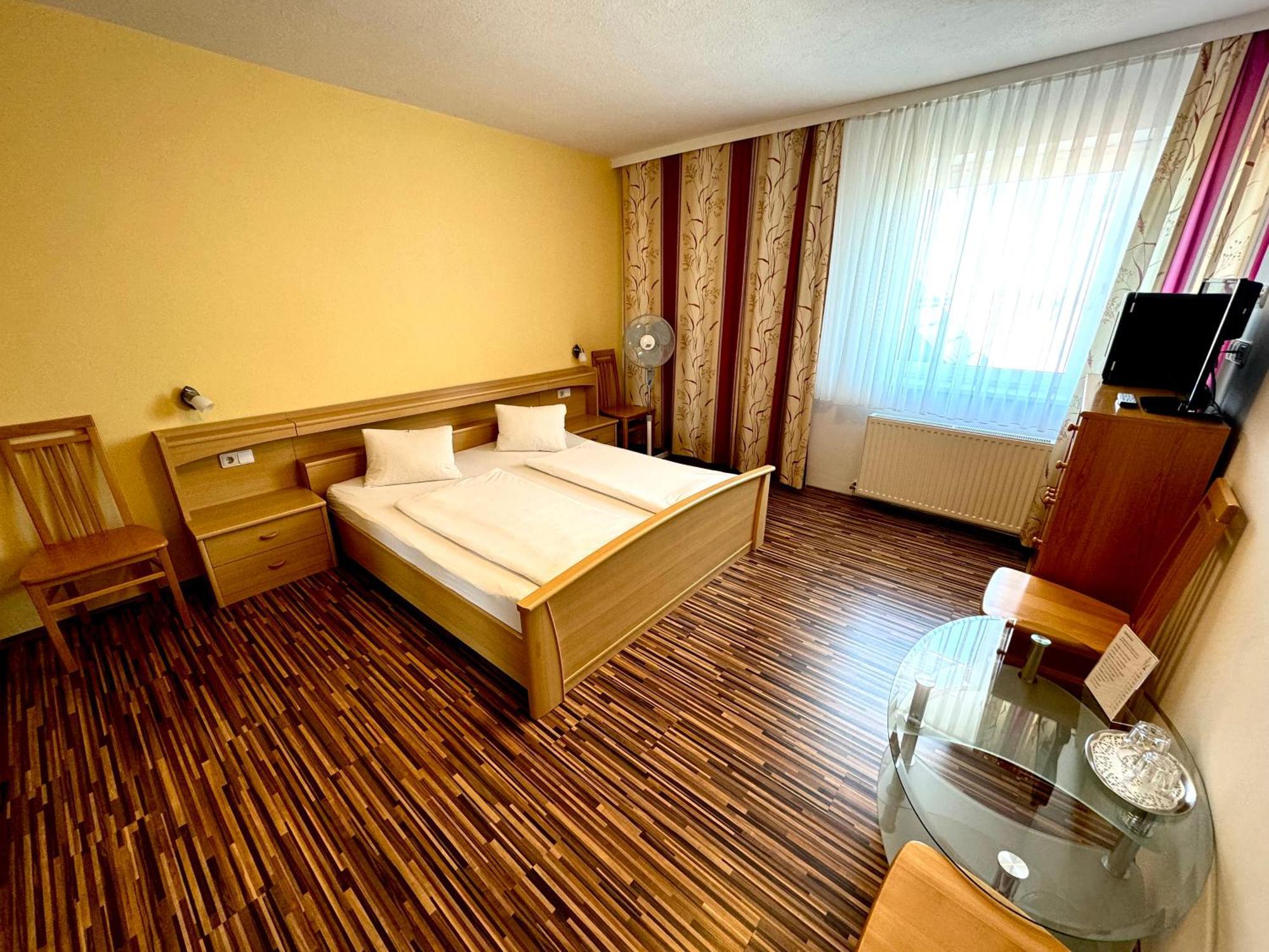 Pension Seeblick Mörbisch am See Стая снимка