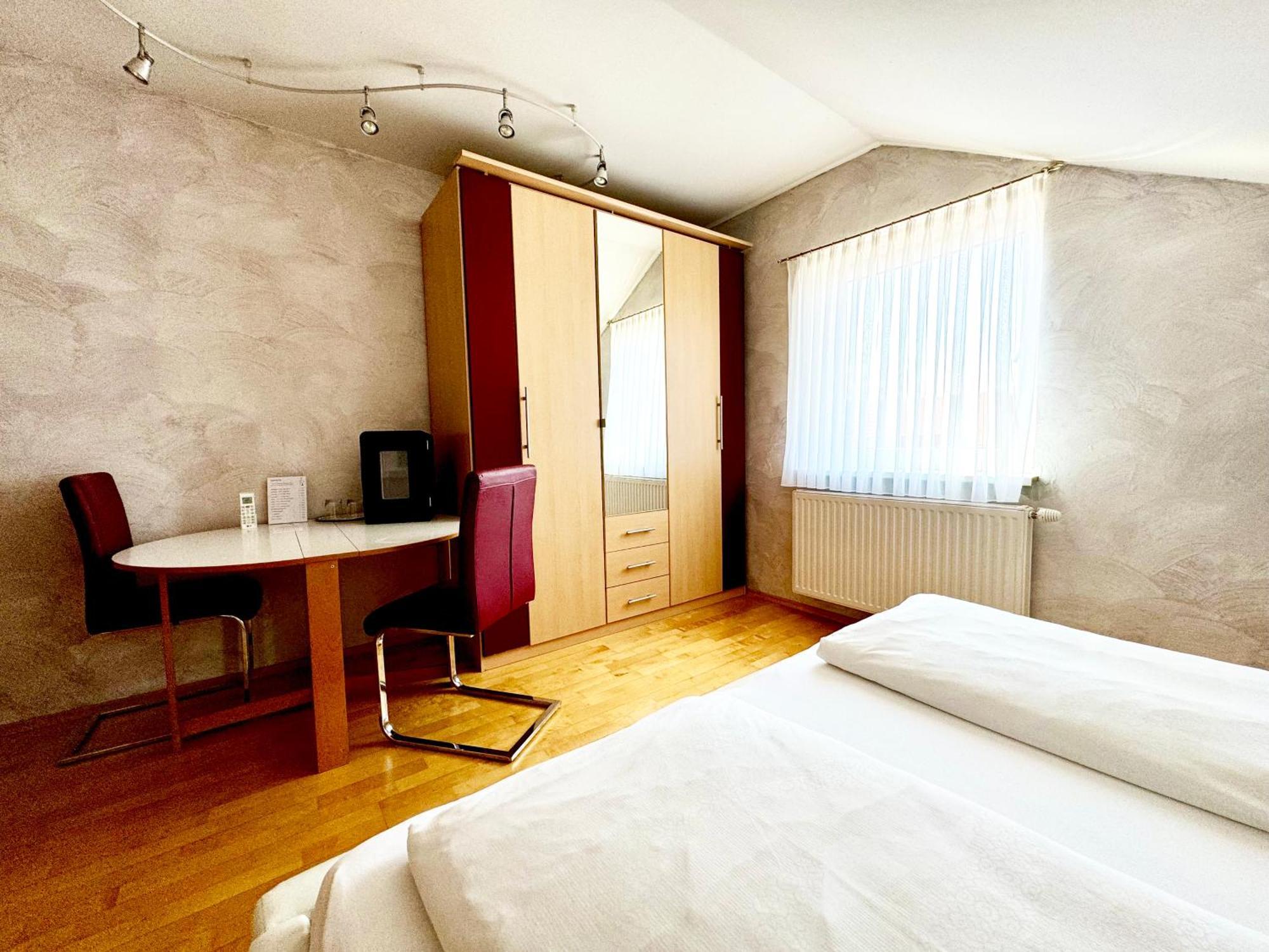 Pension Seeblick Mörbisch am See Стая снимка